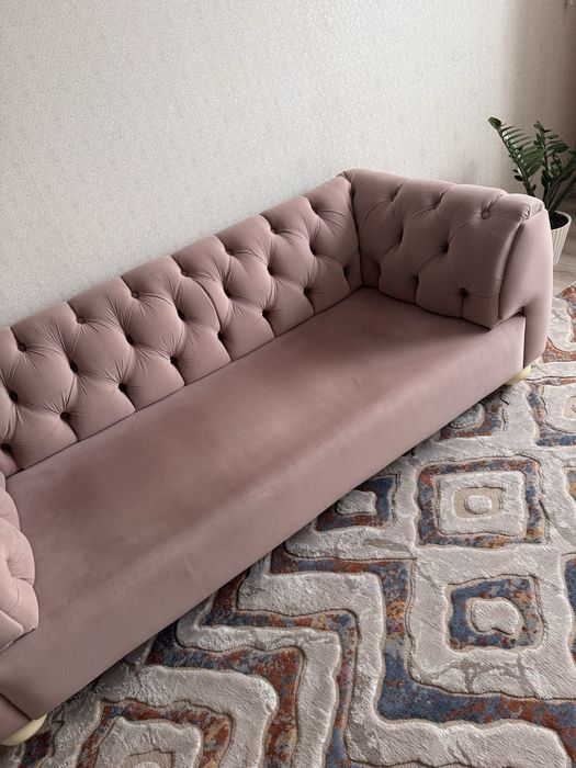 Продаётся диван, каретная стяжка