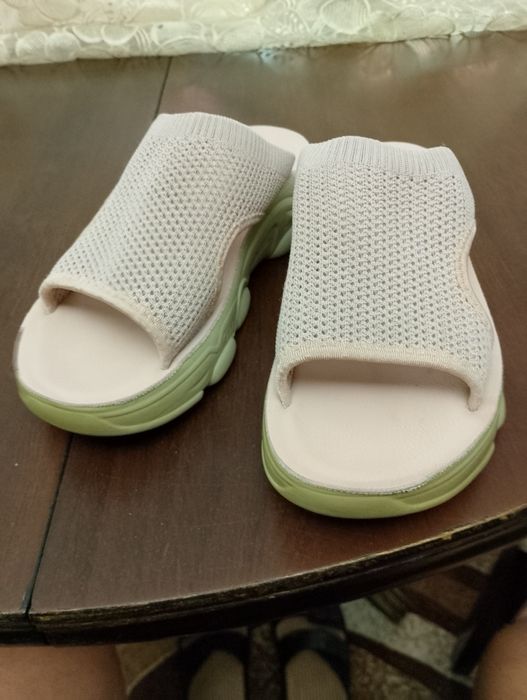 Летни дамски чехли