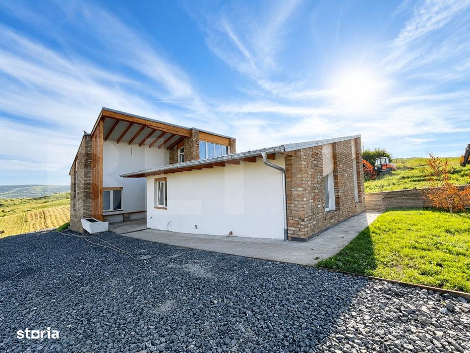 Casa unica, panorama exceptionala, 1461 mp teren