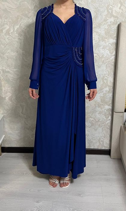 Платья вечерние размеры разные