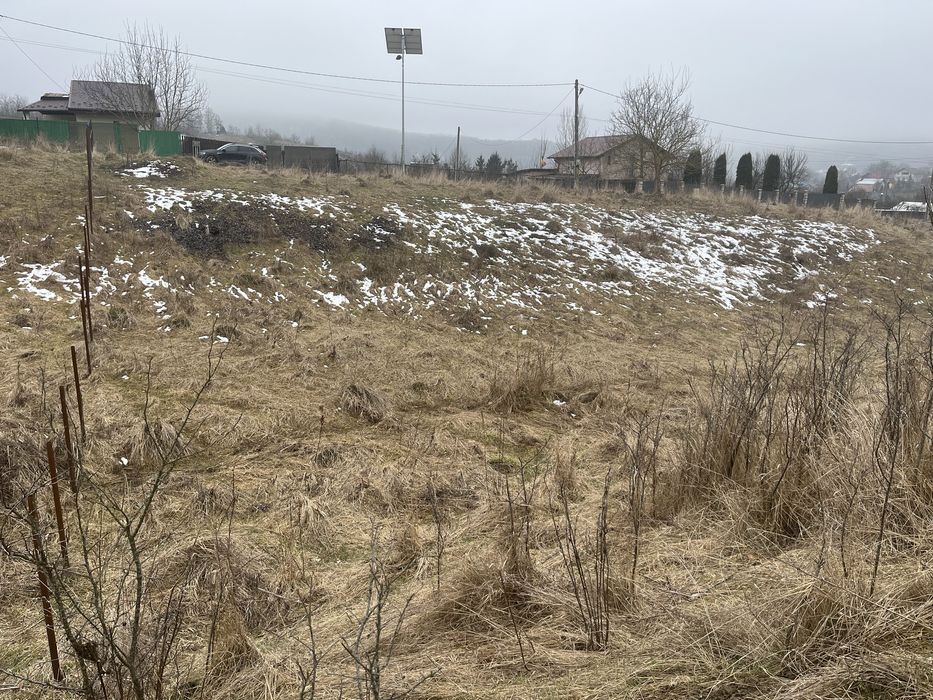 Teren intravilan + extravilan luncani