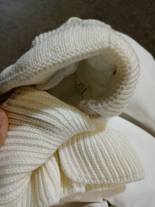 Продам детскую шапочку.