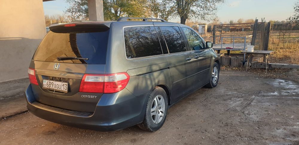 Авто Хонда авто колиги