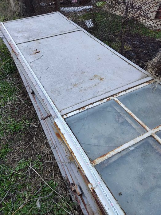 Метални врати масивни