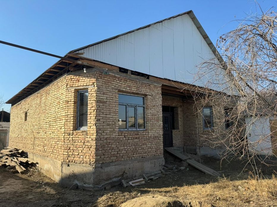 Уй сатылады. Асыката поселкасы