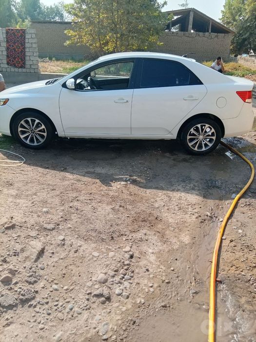 Kia cerato 2009 yil