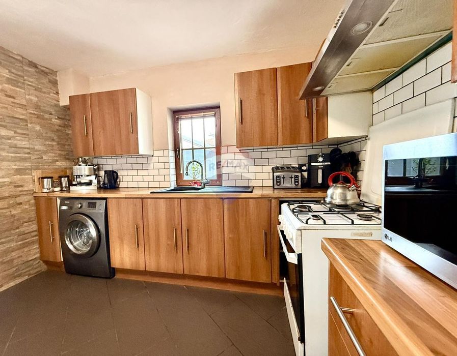 Продава се Къща в Балчик - 190 кв.м за 481 €/кв.м - Снимка #11