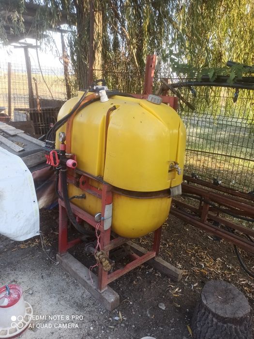 Vane instalație de erbicidat in stare perfecta de funcționare ,