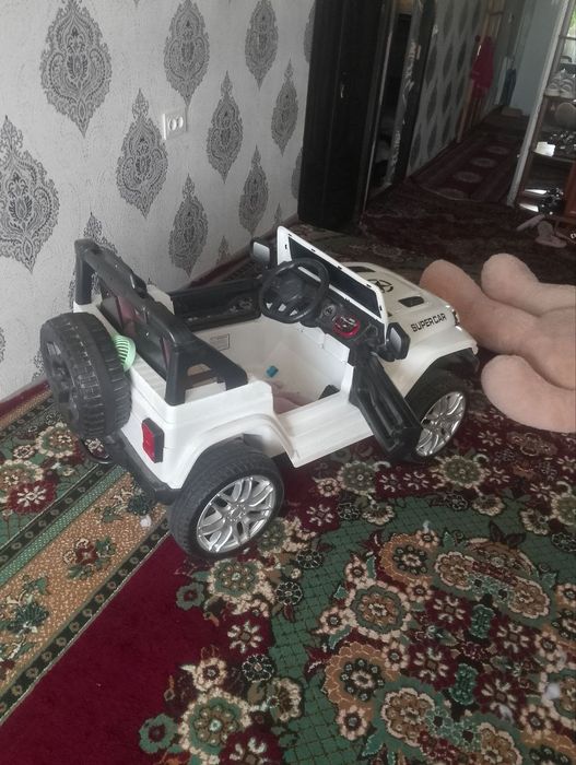 Срочно продается детская электронная машина