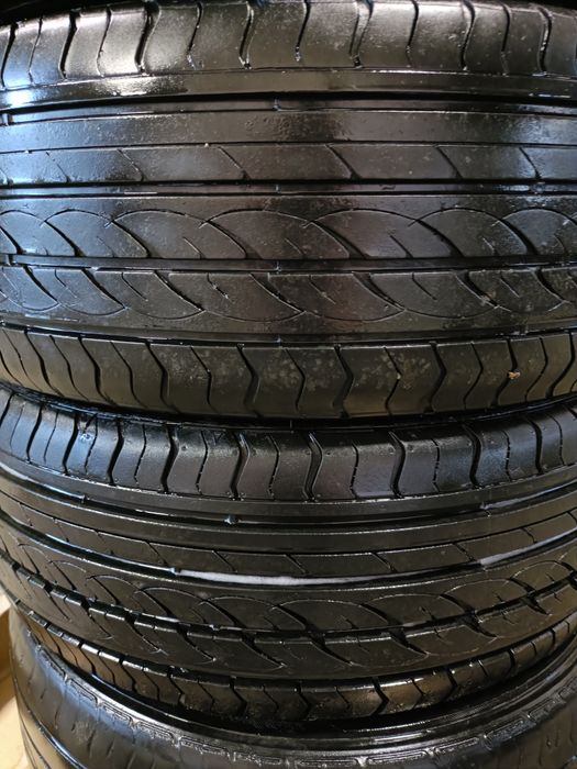 Продам летние шины с дисками