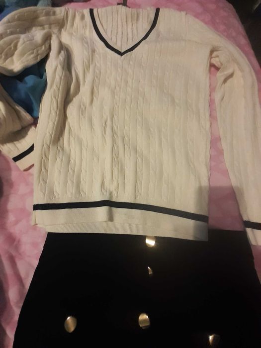 Pulover si fustă Zara  mărime S