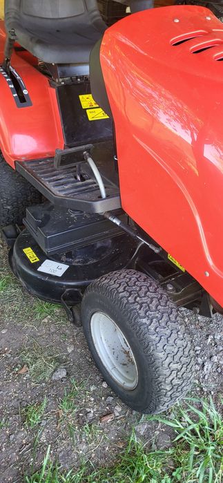 Tractoras de tuns iarba 15.5 cai