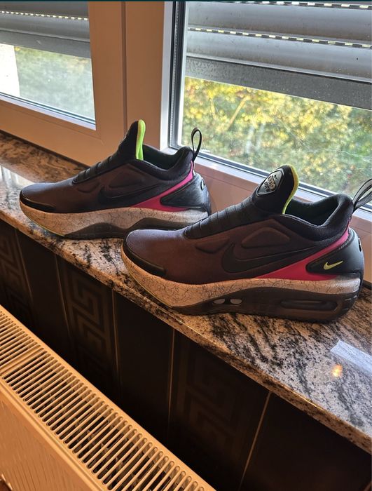 Vand Nike  Auto Adapt Max