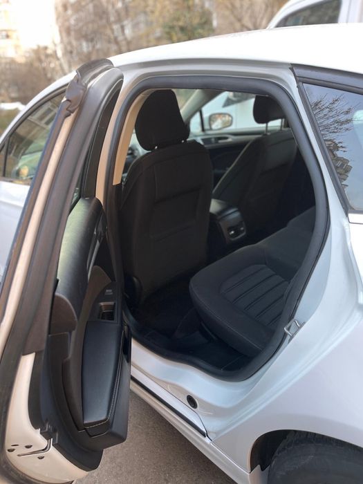 Ford Mondeo/Fusion Hybrid