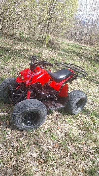 De vânzare  sau schimb cu scuter atv unilli 100cc 2T automat