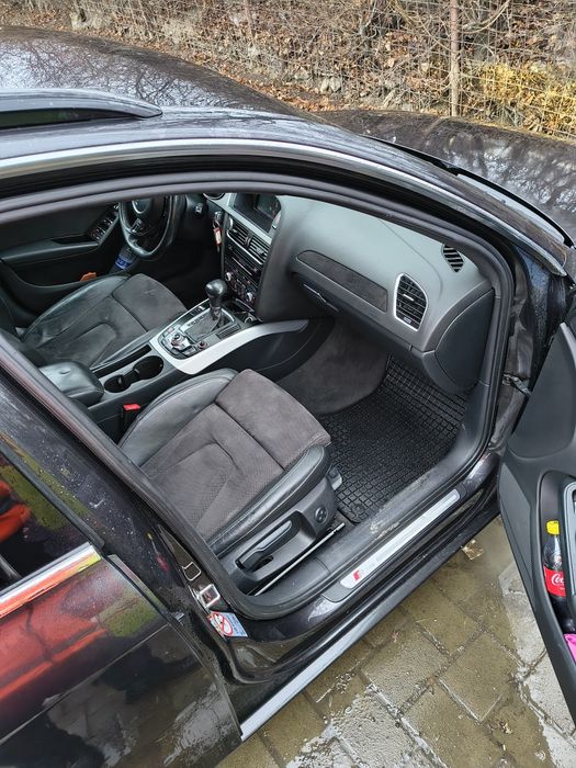 Vând Audi A4 2013. Automat. Sau schimb cu ceva 7 locuri automat.
