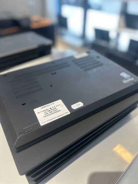 Lenovo ThinkPad T14 G2 i5-1145G7-16Gb Ram-256Gb Ssd-Touchscreen