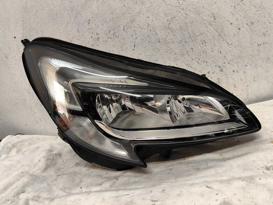 Оригинален фар Опел Корса Е  Opel Corsa E Led