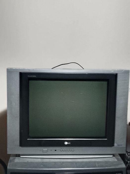 Продам б/у мебель и вещи