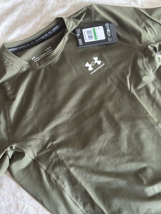 Under Armour тениска спортна L размер