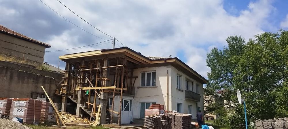 Ремонт на покриви в цялата страна