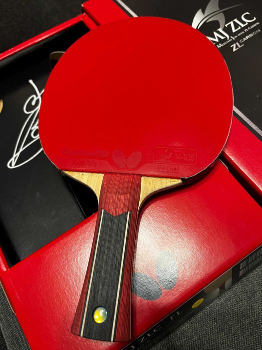 Paleta tenis de masa Butterfly Mizutani Jun ZLC