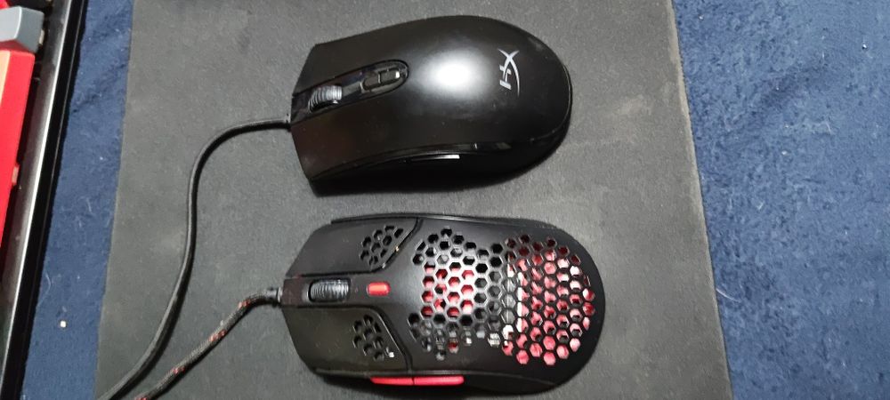 Mouse HyperX Tastatura Genesis mecanica si Casti Baseus pe fir si Acer air TWS  wireless Nou