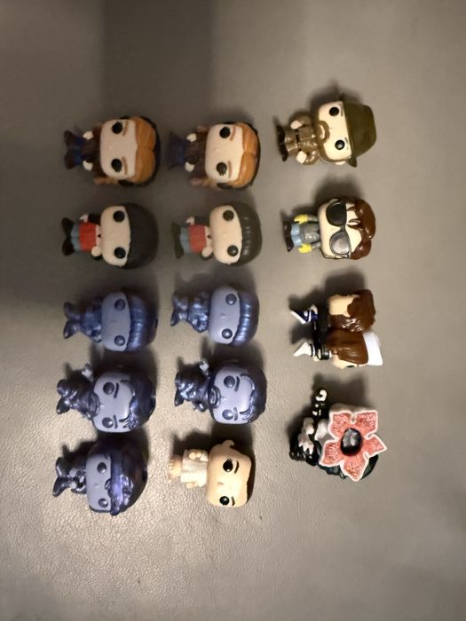 Stranger things kinder joy фигурки