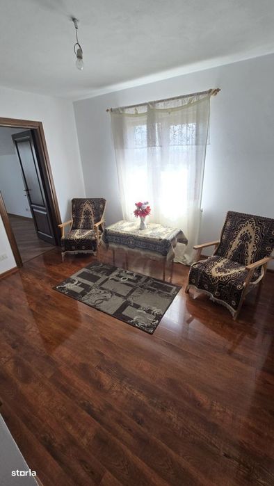 Casa cu 3 dormitoare, Margineni