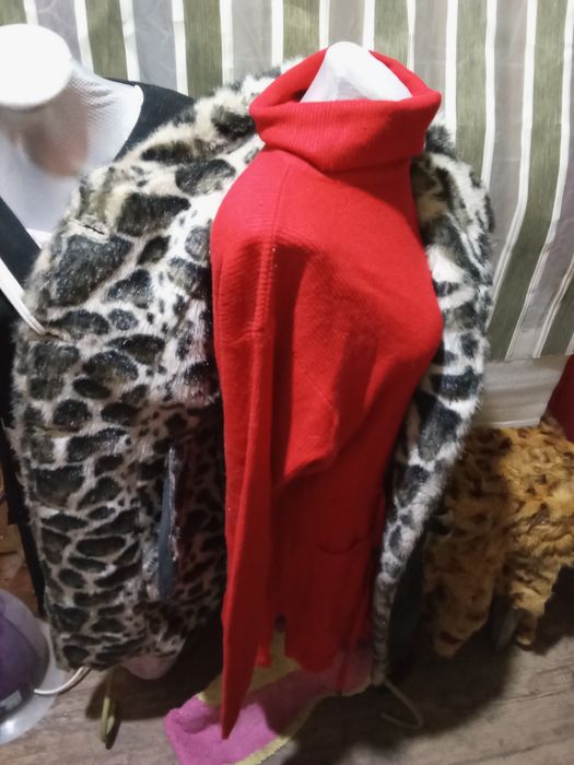 Пальто, Дублёнка с искусственным мехом 46 размер