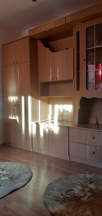 Închiriez garsonieră