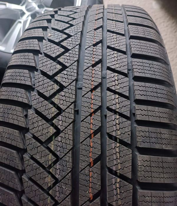 Оригинални нови джанти с гуми зимни 21 цола за Audi Sq8 Rsq8