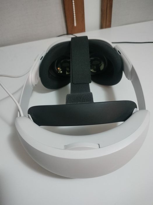 Meta Quest 3 512gb VR + elite strap cu baterie + statiune de  incarcat