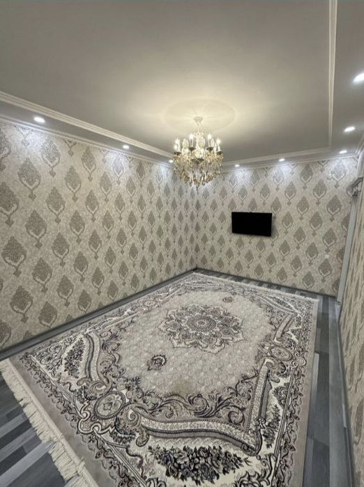 Ургенч шахрида янги курулган бинода икки хонали хонадан