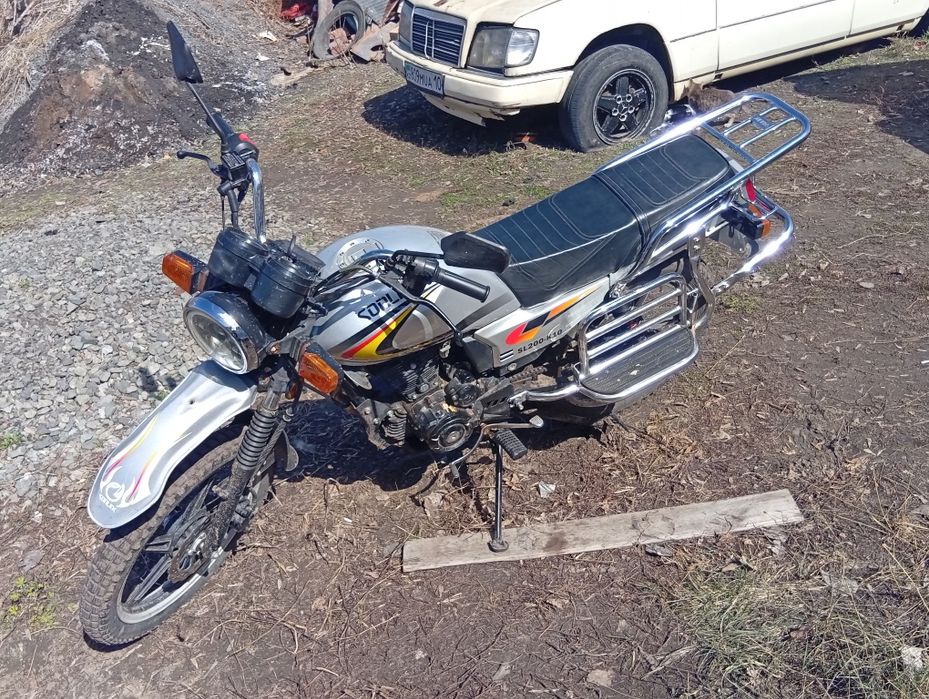 продам мотоцикл 200 куб