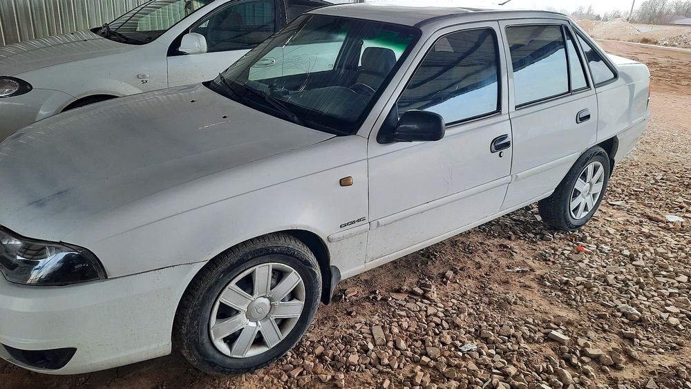 Нексия 2 1.6 донс сотилади