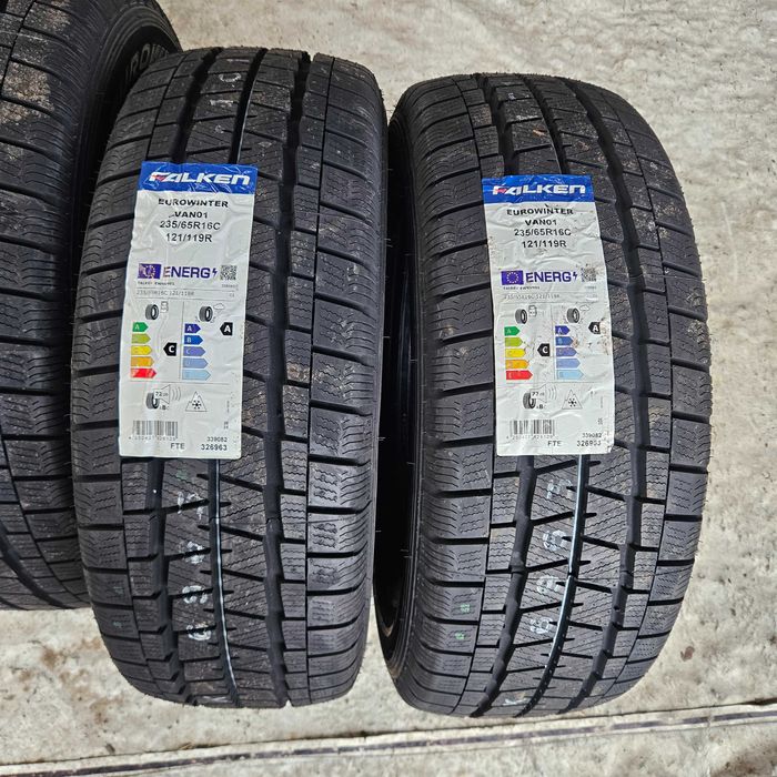 4 Нови зимни бусови гуми 235/65R16C Falken EuroWinter VAN01 121/119R