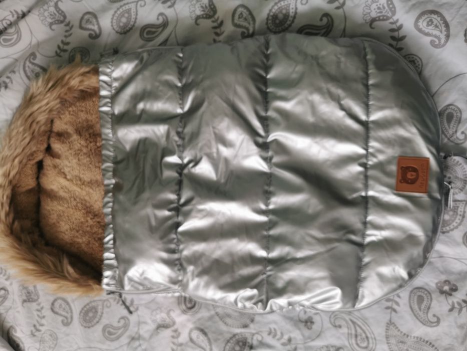 Зимно бебешко чувалче