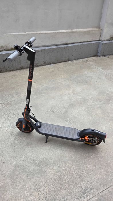 Segway Ninebot Kickscooter F2