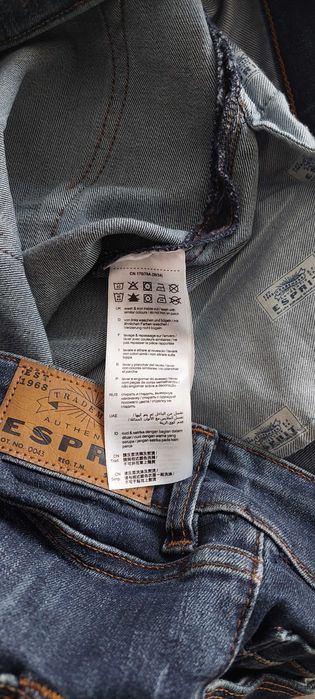 Дънки Esprit coupe straight - чисто нови