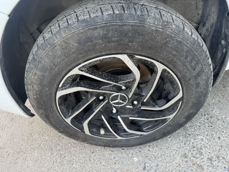 13 diska balon srochna sotiladi