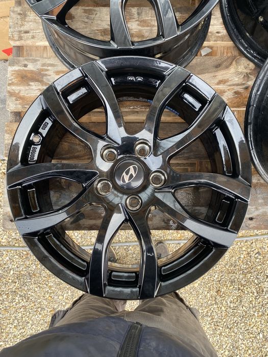 17 цола 5 х 114.3 мм Киа , Хюндай , Мазада , Kia , Hyundai , Mazda