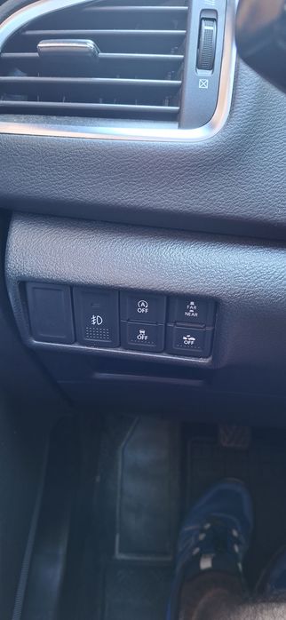 Suzuki S cross Hibryd