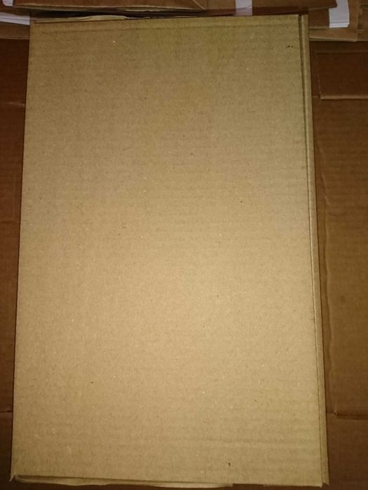 Cutii carton CO3 cu capac.