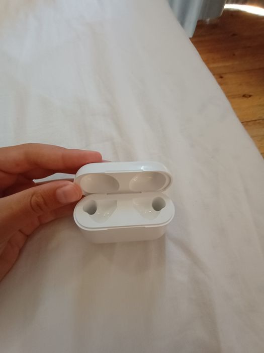 Слушалки earbuds  като чисто нови