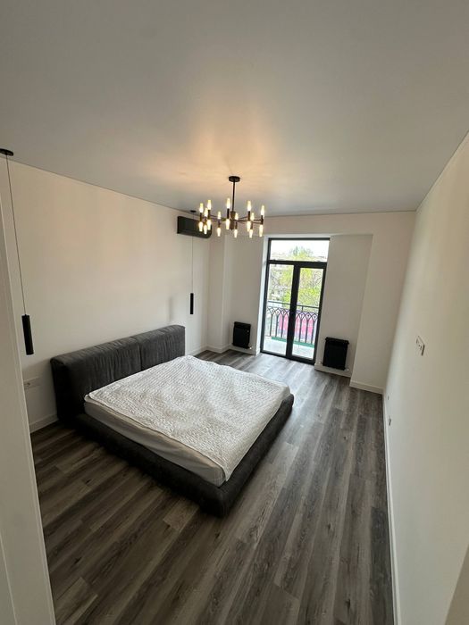 Продаю квартиру 18 квартал 65 КВ 3 этаж новострой