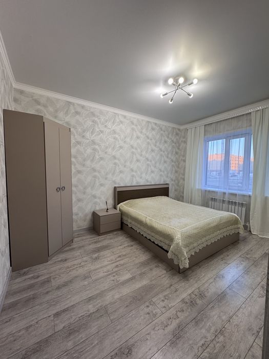 Продам кровать с матрасом