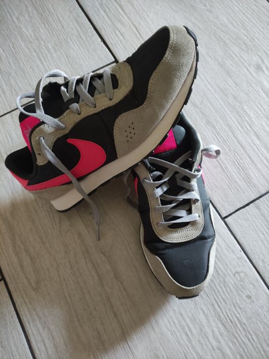 Adidași dama Nike 39/40