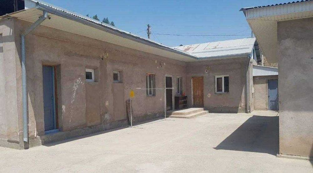 Продаётся участок на Тойтепе под застройку