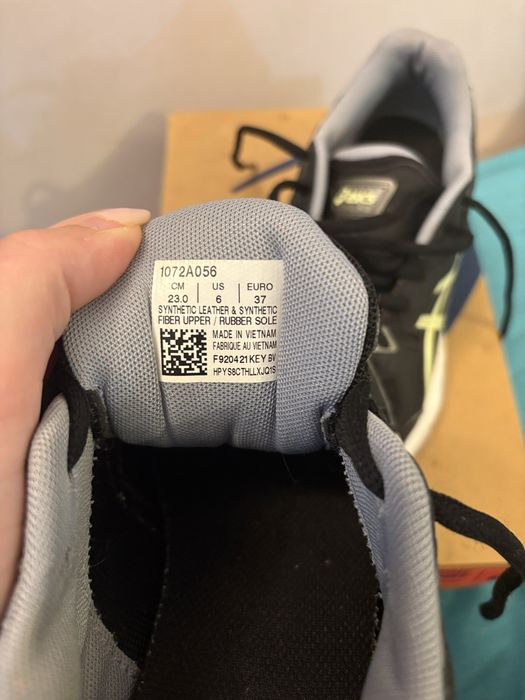 Волейболни обувки-ASICS GEL-Rocket 10